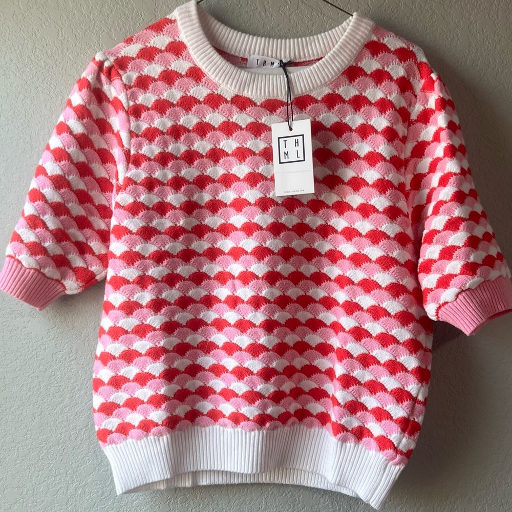 NWT THML Women’s Pink & Red Patterned Sweater 3/4 Sleeves Size Large